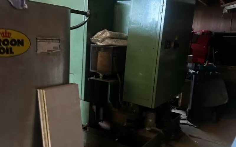 Обробний центр Takisawa MAC-V1E