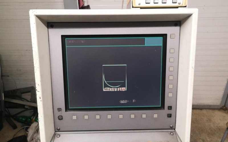 Обробний центр універсальний DECKEL MAHO DMG DMU 50V