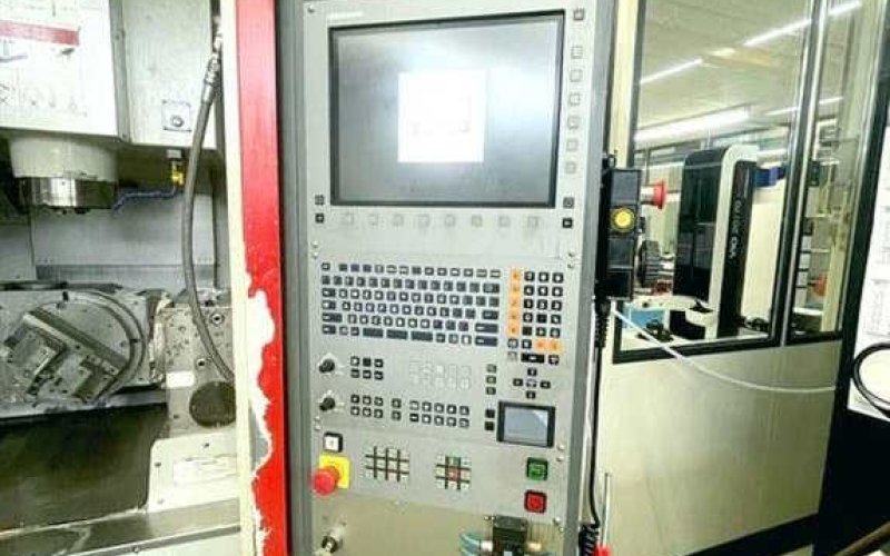 Обрабатывающий центр - универсальный QUASER UX 300/15C