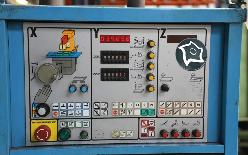 Плоскошлифовальный станок ELB SWBE 08 NPC-K