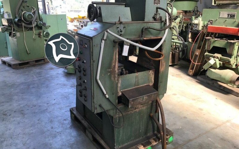 Плоскошлифовальный станок Jung R 600