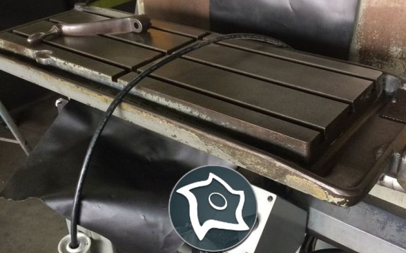 Верстат універсальний фрезерний з ЧПУ BRIDGEPORT INTERACT 1 MK2