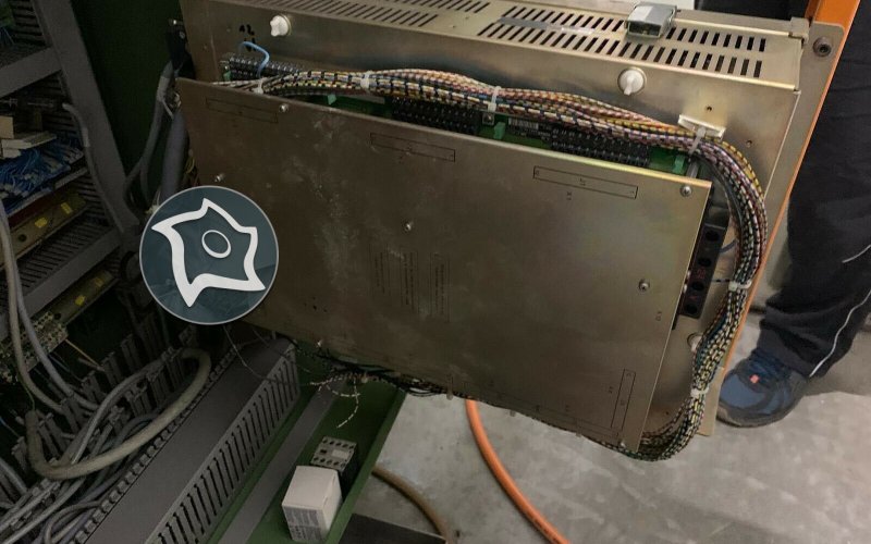 Станок универсальный фрезерный с ЧПУ MIKRON WF 41 C