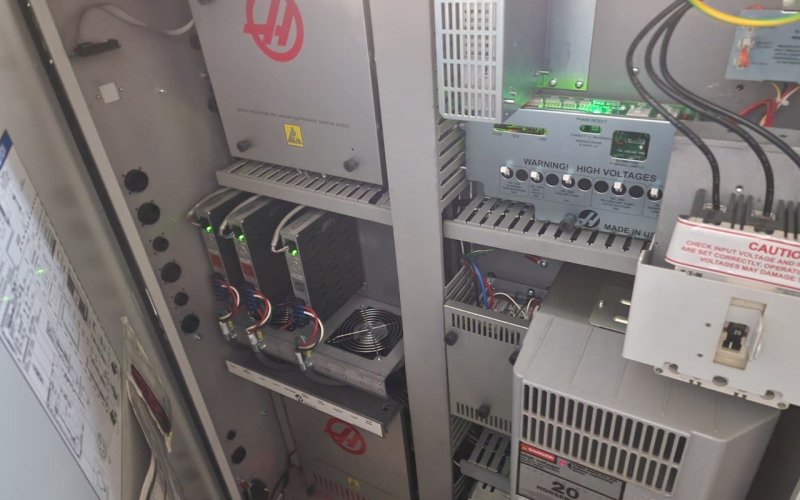 Токарний центр з ЧПУ HAAS ST-15