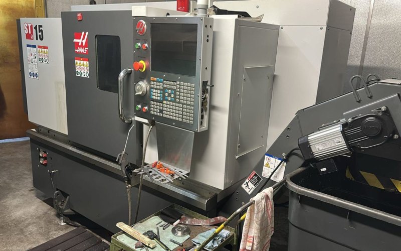 Токарний центр з ЧПУ HAAS ST-15