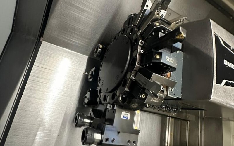 Токарно-фрезерний центр з ЧПУ DMG MORI CLX 350 V4