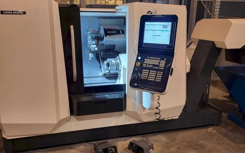 Токарно-фрезерный обрабатывающий центр с ЧПУ DMG MORI CLX 350 V6