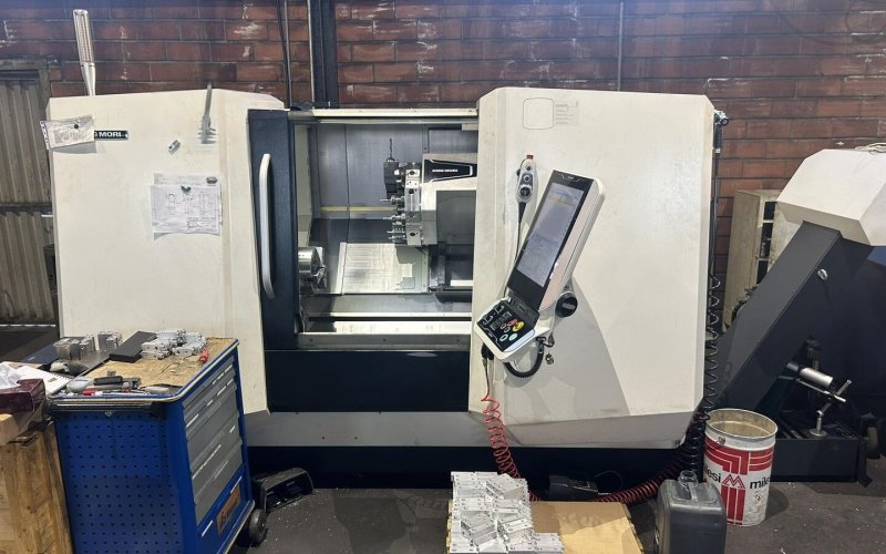 Токарно-фрезерний обробний центр з ЧПУ DMG MORI CLX 450 V4