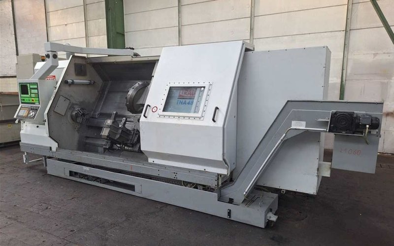 Токарно-фрезерний обробний центр з ЧПУ TRAUB TNA 480 L