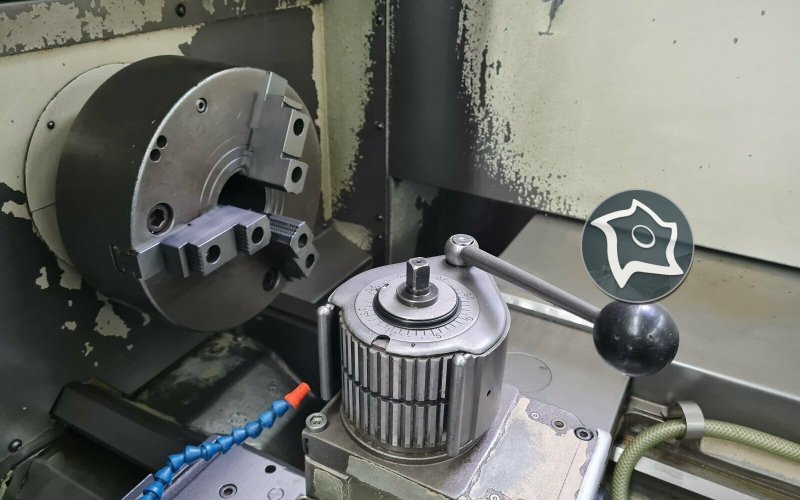 Токарный цикличный станок MONFORTS KNC 5-1500