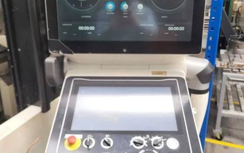 Токарный многоосевой станок с ЧПУ  DMG MORI NTX 2000/1500 SZM