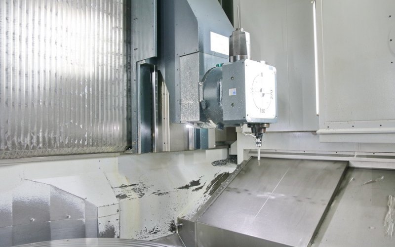 Токарный обрабатывающий центр PITTLER PV 2500