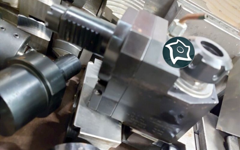 Токарный станок c ЧПУ Spinner TC 65 MC