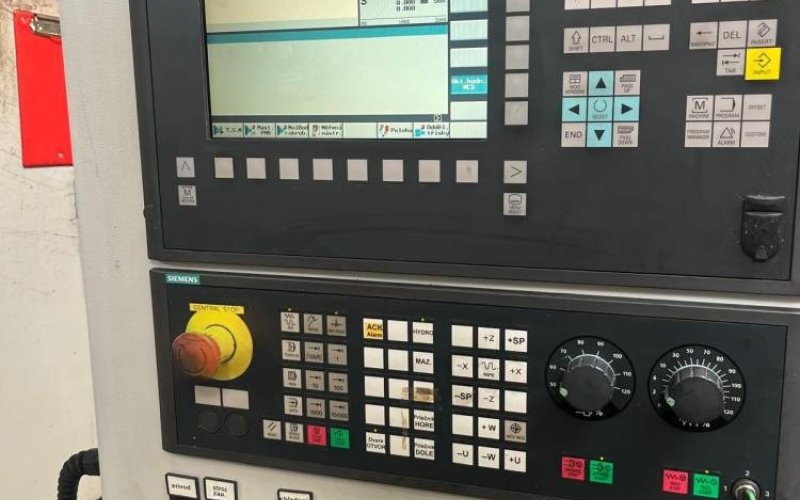 Токарний верстат карусельного типу TOS Hulín SKJ 12 CNC