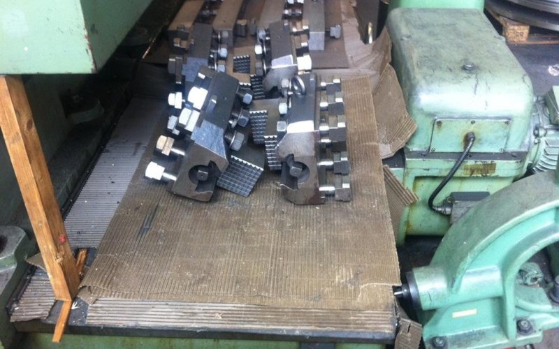 Токарный станок POREBA TZG-250A