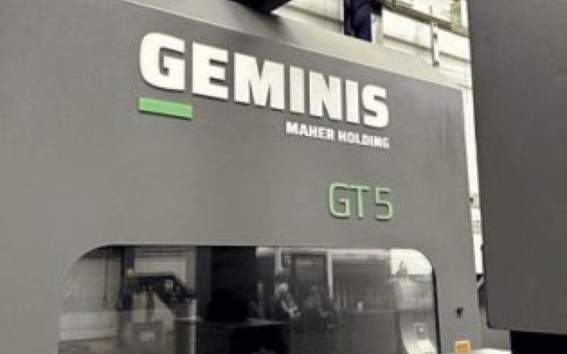 Токарний верстат поздовжнього точення з ЧПУ GEMINIS GT5 G4 -1200 X 8000