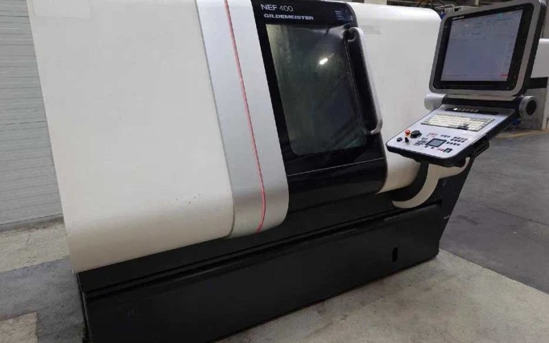 Токарний верстат з ЧПУ DMG MORI NEF 400