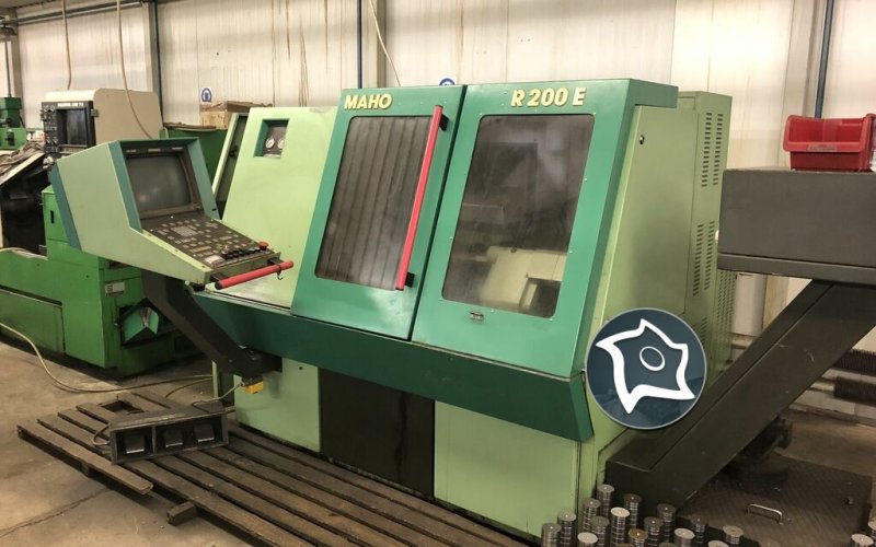 Токарный станок с ЧПУ MAHO GR 200 E