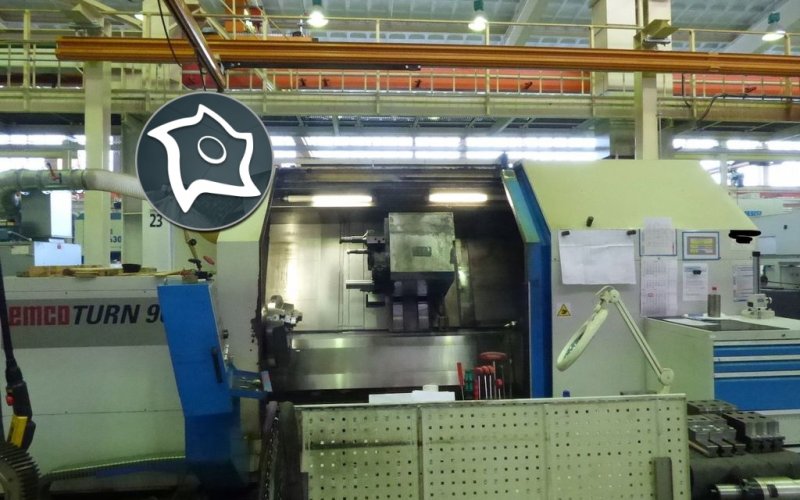 Токарний верстат з ЧПУ, віссю С та приводним інструментом Emco Emcoturn 900
