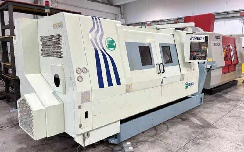 Токарний верстат з ЧПУ з приводними інструментами Biglia B 1200 Y
