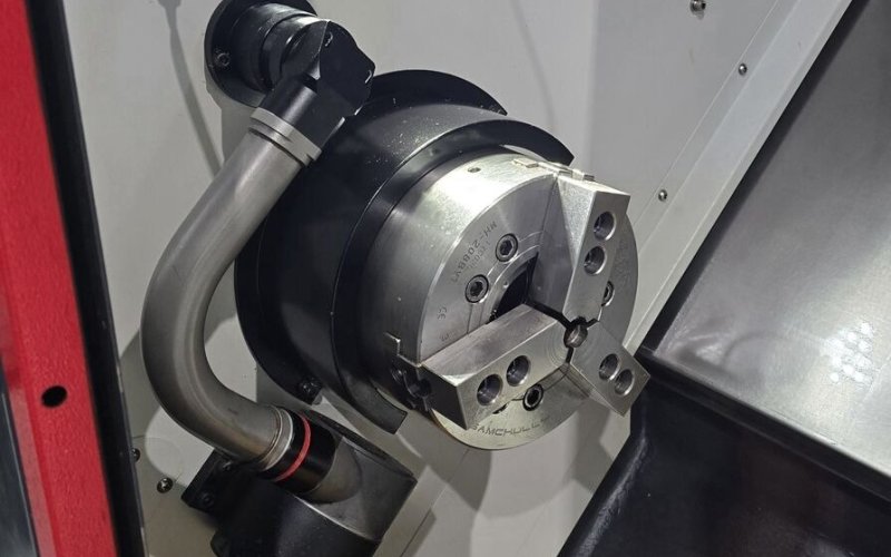 Токарный станок с ЧПУ SMEC SL 2000