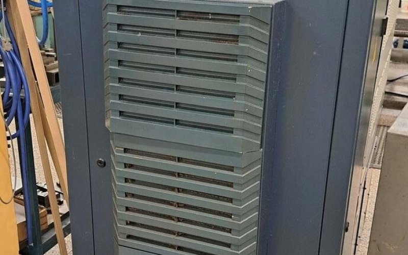 Токарный станок с ЧПУ SPINNER SB-CNC