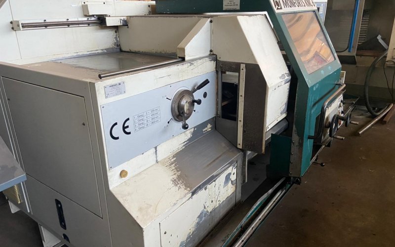 Токарный станок с цикловым управлением MONFORTS KNC 6-3000