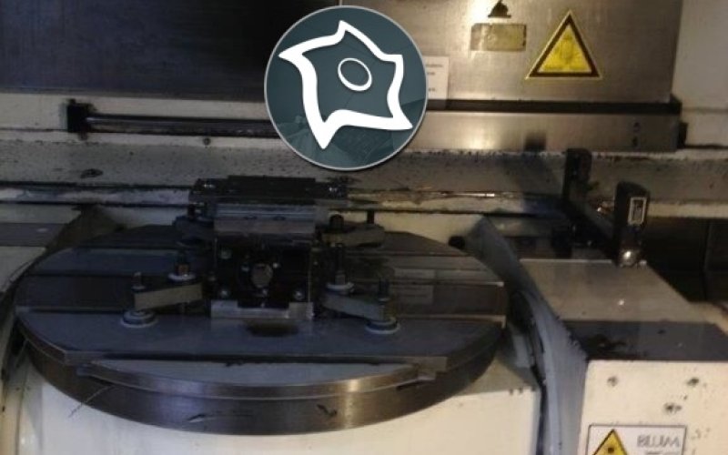 Універсально-фрезерний обробний центр із ЧПК HURON KX 15