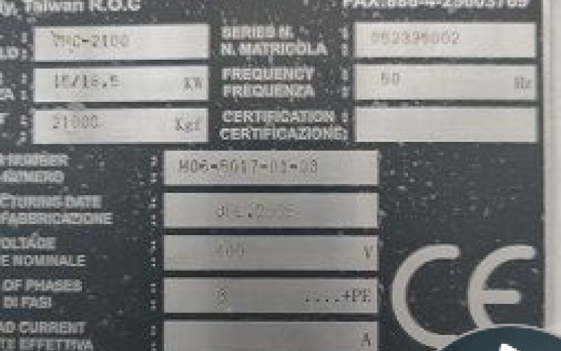 Універсально-фрезерний обробний центр із ЧПУ Microcut VMC-2100