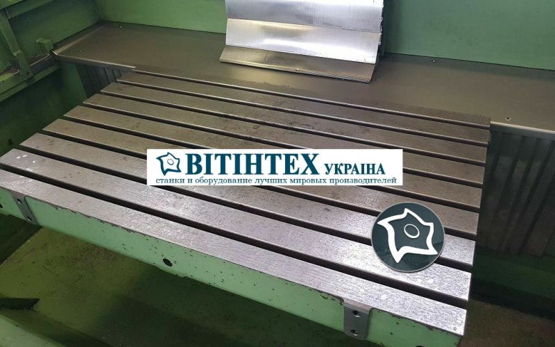 Універсально-фрезерний обробний верстат з ЧПУ MIKRON WF 31 D