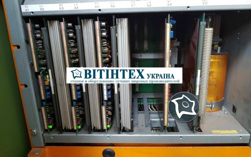 Універсально-фрезерний обробний верстат з ЧПУ MIKRON WF 31 D