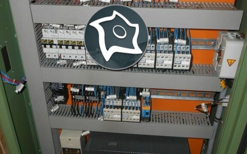 Универсально-фрезерный станок с ЧПУ Deckel FP 2A