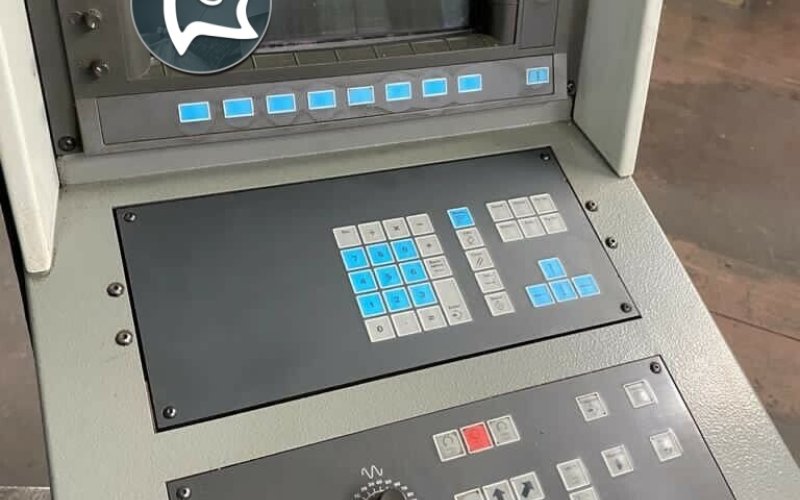 Универсально-фрезерный станок с ЧПУ Deckel Maho DMU 60 T