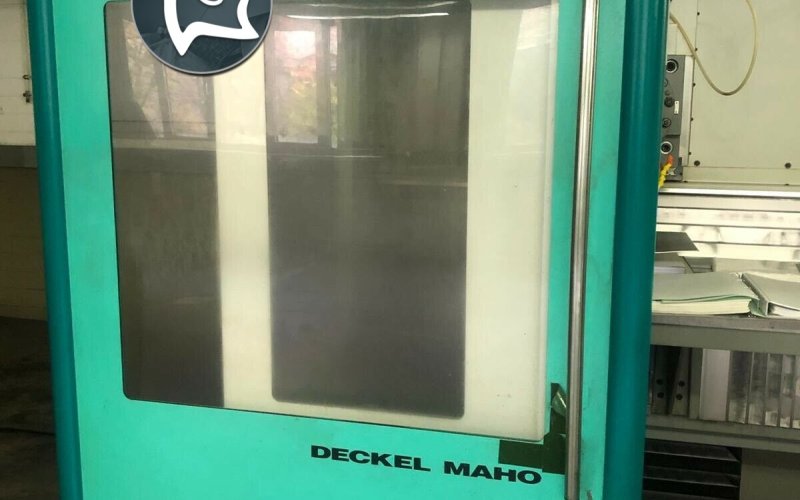 Универсально-фрезерный станок с ЧПУ Deckel Maho DMU 60 T