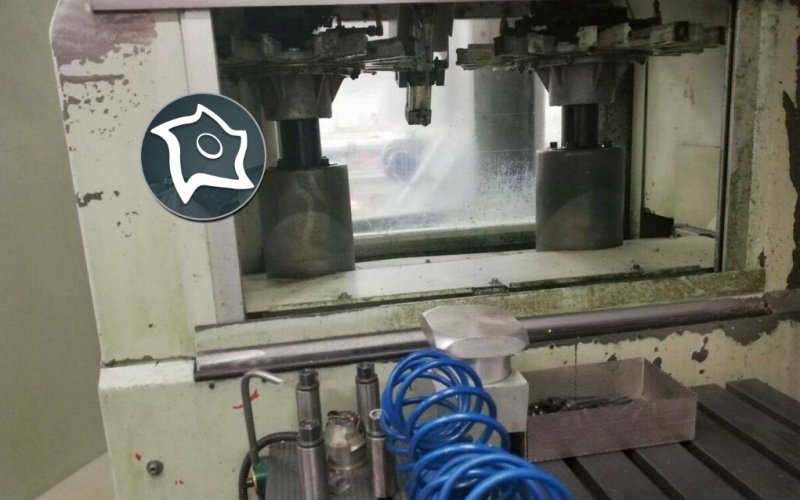 Універсально-фрезерний верстат з ЧПУ DECKEL MAHO DMU 60 T