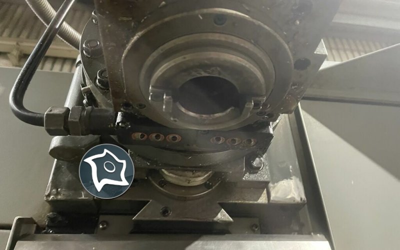 Універсально-фрезерний верстат з ЧПУ Deckel MAHO MH 600 W
