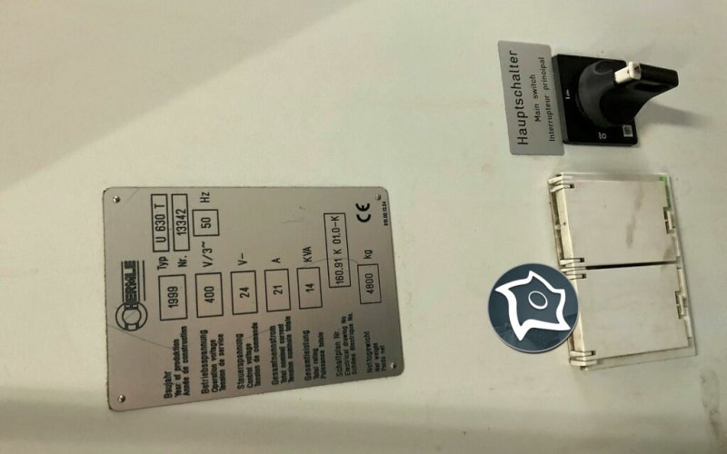 Универсально-фрезерный станок с ЧПУ HERMLE U 630 T