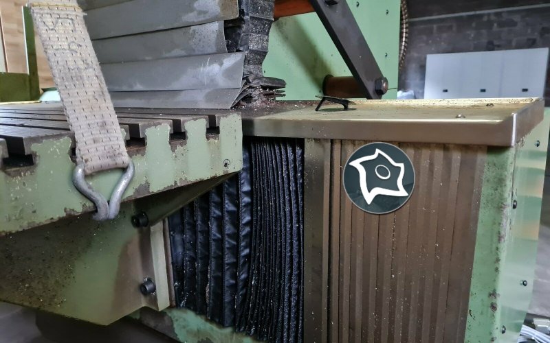 Универсально-фрезерный станок с ЧПУ Hermle UWF 1001 H