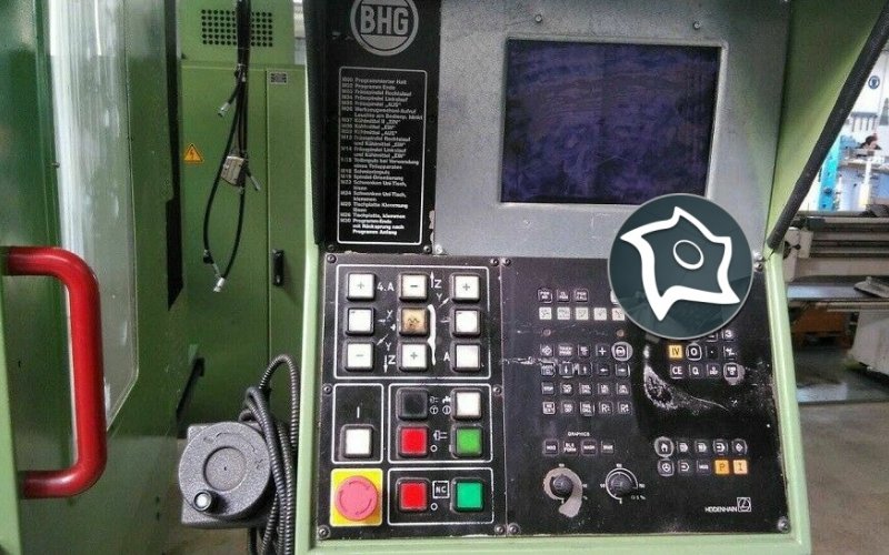 Универсально-фрезерный станок с ЧПУ HERMLE UWF 1001 H