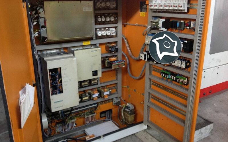 Универсально-фрезерный станок с ЧПУ Hermle UWF 900 W