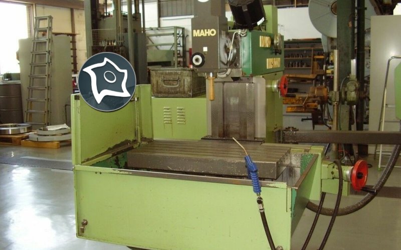 Универсально-фрезерный станок с ЧПУ MAHO MH 500 W