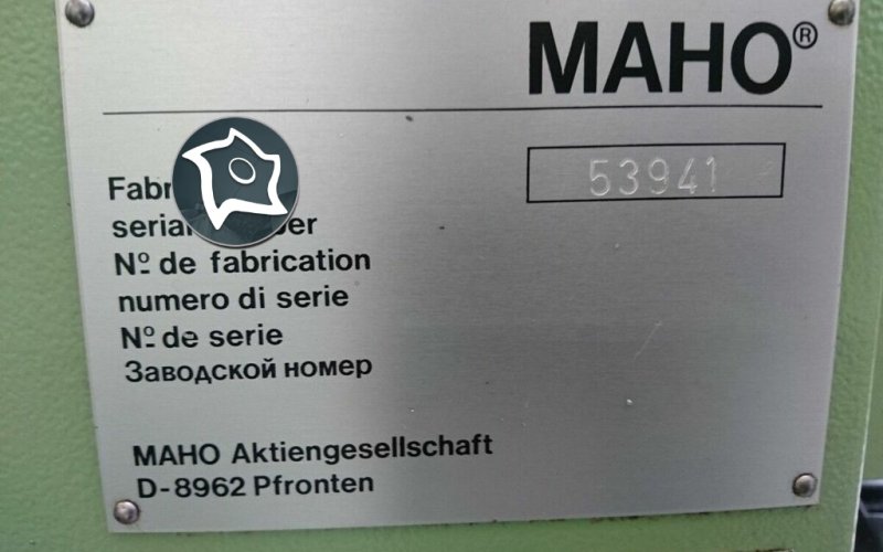 Универсально-фрезерный станок с ЧПУ MAHO MH 500 W