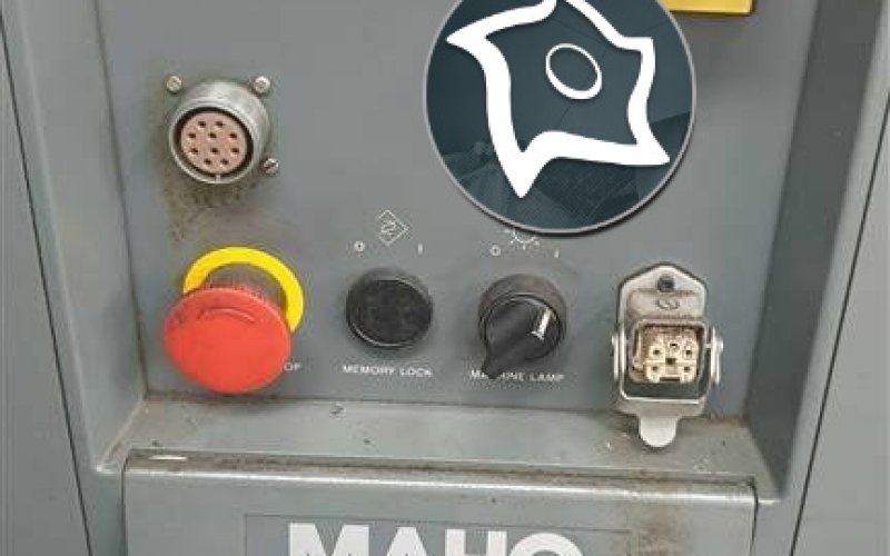 Універсально-фрезерний верстат з ЧПУ MAHO MH 800 W