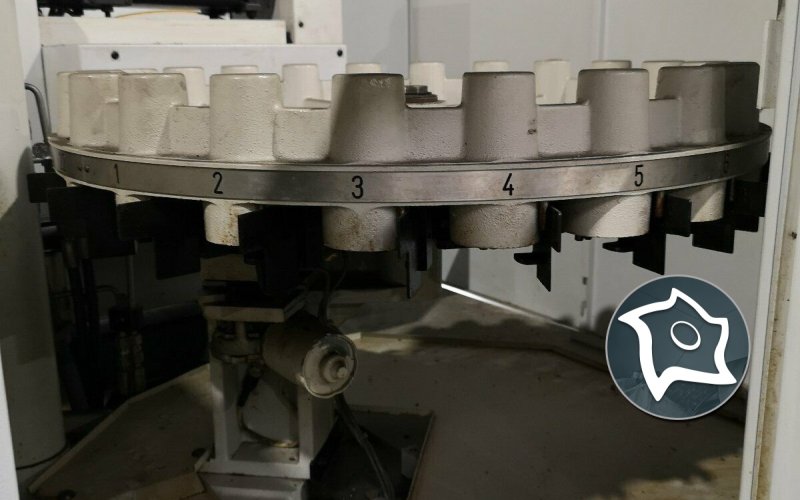 Універсально-фрезерний верстат з ЧПУ Mikron UME 600