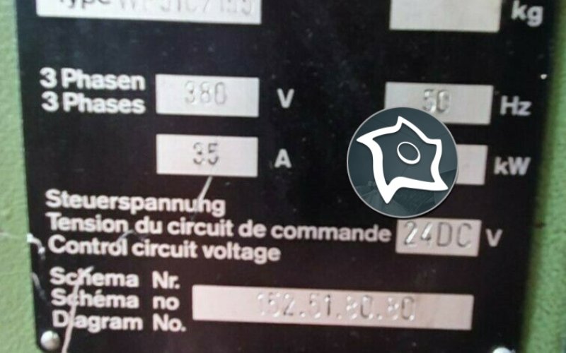 Универсально-фрезерный станок с ЧПУ Mikron WF 51 C