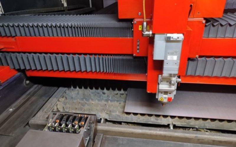 Установка лазерного раскроя Bystronic Bysprint Fiber 4020