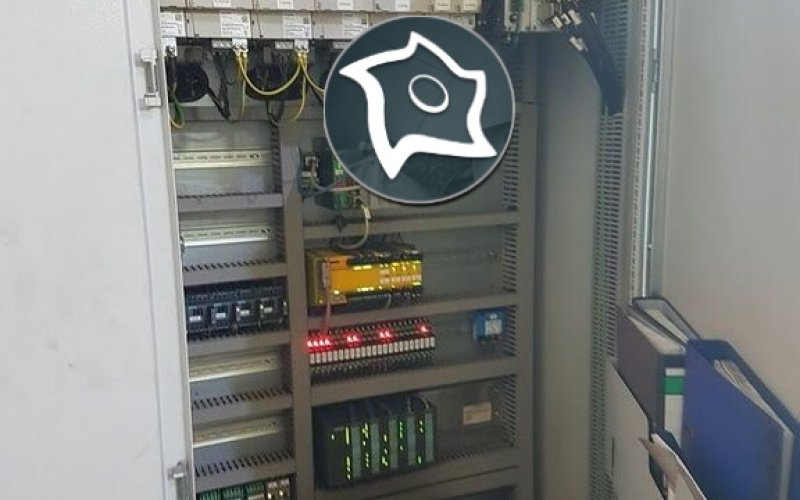 Вертикально-фрезерный станок с ЧПУ AXA VHC 3 XTS