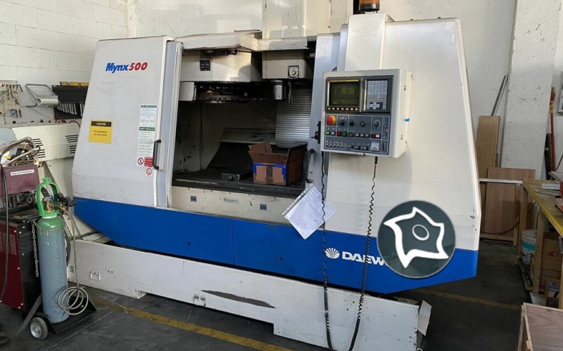 Вертикально-фрезерний верстат з ЧПУ Daewoo Mynx 500