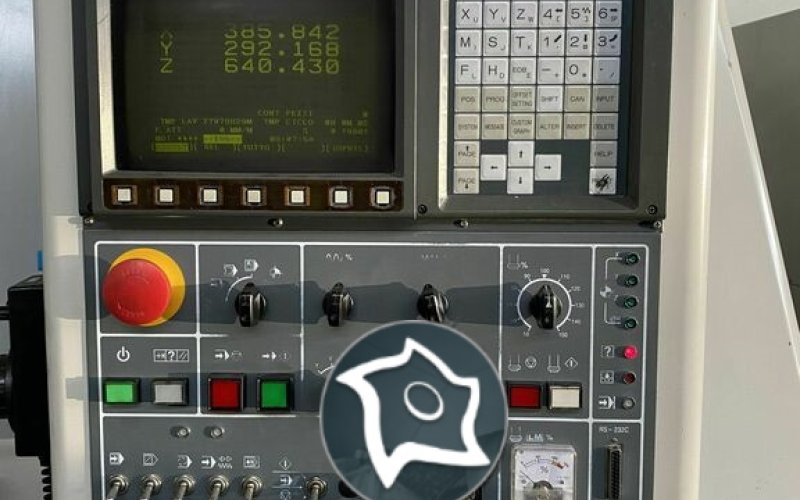 Вертикально-фрезерный станок с ЧПУ Daewoo Mynx 500