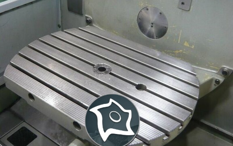 Вертикально-фрезерний верстат з ЧПУ Deckel Maho DMU 50 M